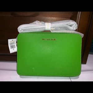 Michael Kors Jet Set Crossbody